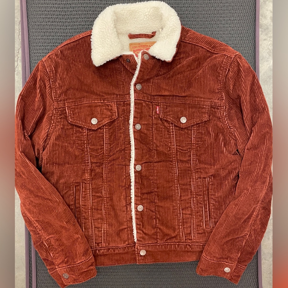 M Womens Levi’s Sherpa Jacket